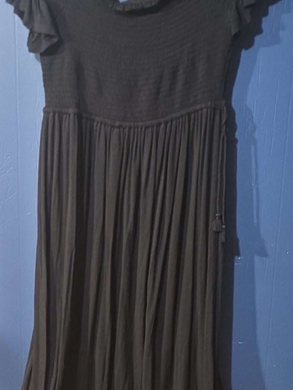 Women’s Black Maxi Dress with Short Ruffled Sleeves